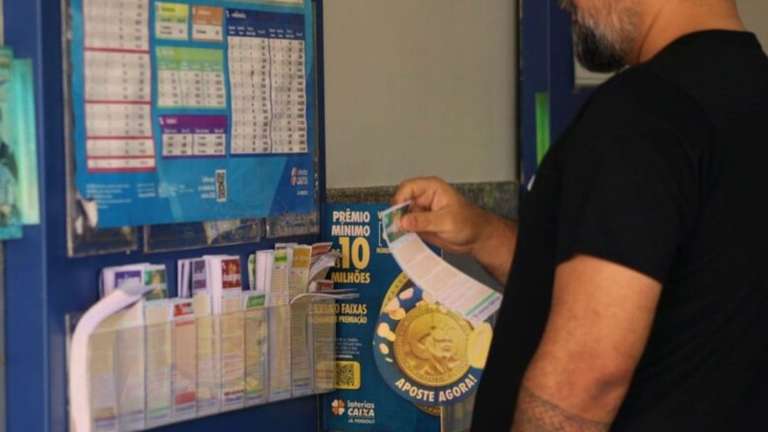 Mega acumulada sorteia neste s&aacute;bado pr&ecirc;mio de R$ 75 milh&otilde;es