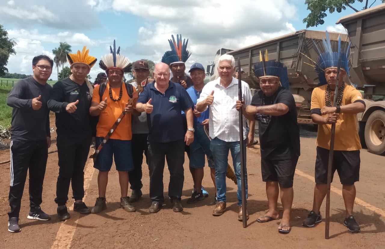 Prefeitura fecha acordo com manifestantes e tráfego na MS-162 é liberado