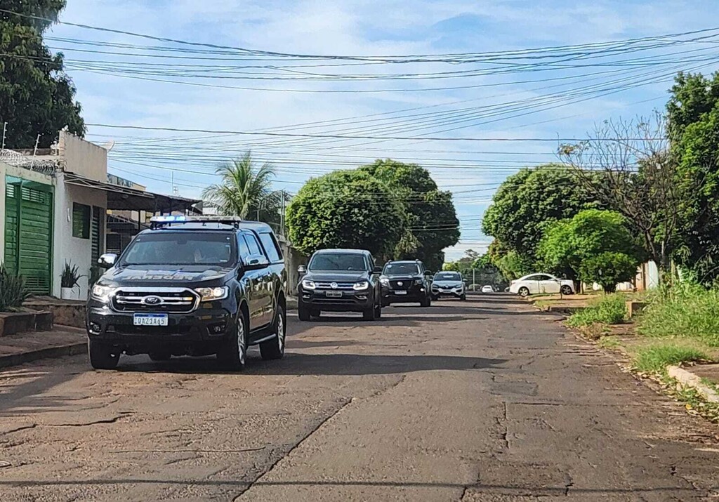 Opera&ccedil;&atilde;o da PF faz `batida` em delegacias e mira policial lotado na Delegacia de Sidrol&acirc;ndia