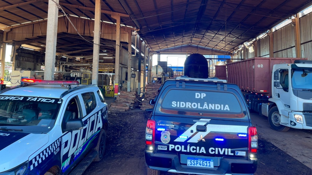 Pol&iacute;cia Civil incinera mais de 6 toneladas de drogas em Sidrol&acirc;ndia