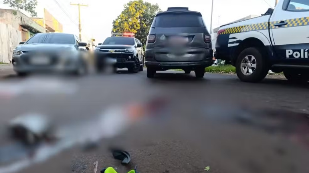 Mãe e filho de 6 anos morrem após acidente com caminhão trator em Mato Grosso do Sul