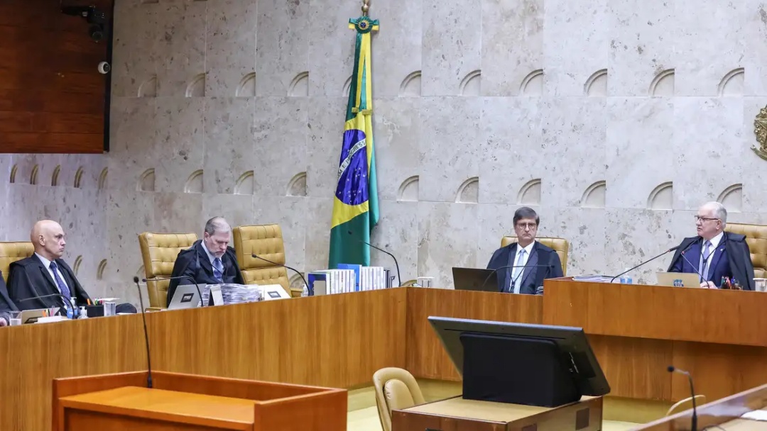 STF retoma julgamento sobre pagamento de penduricalhos