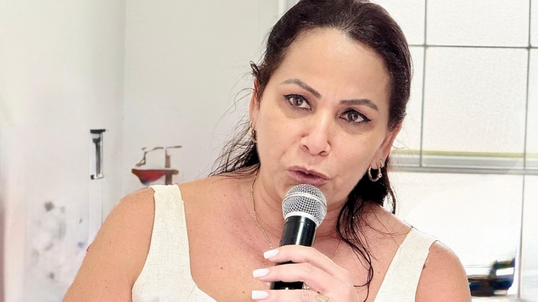 Servidores da Sa&uacute;de protestam ap&oacute;s vereador chamar m&eacute;dicos de &ldquo;bombadinhos&rdquo;