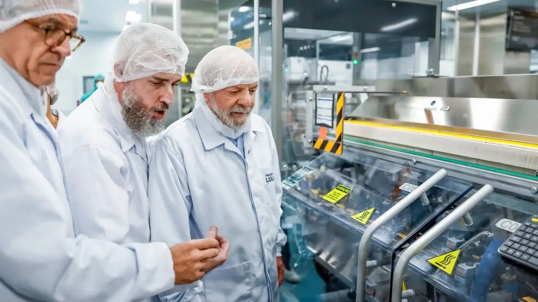 Lula diz que Estado deve garantir acesso a medicamentos