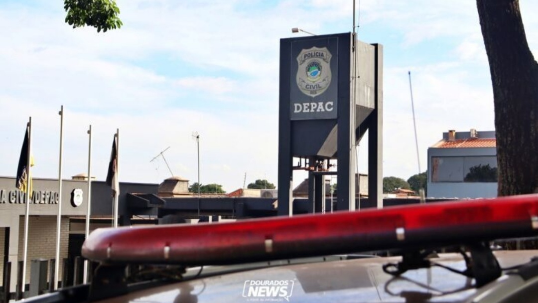 Homem estaciona para pescar no Rio Dourados e tem caminhonete furtada