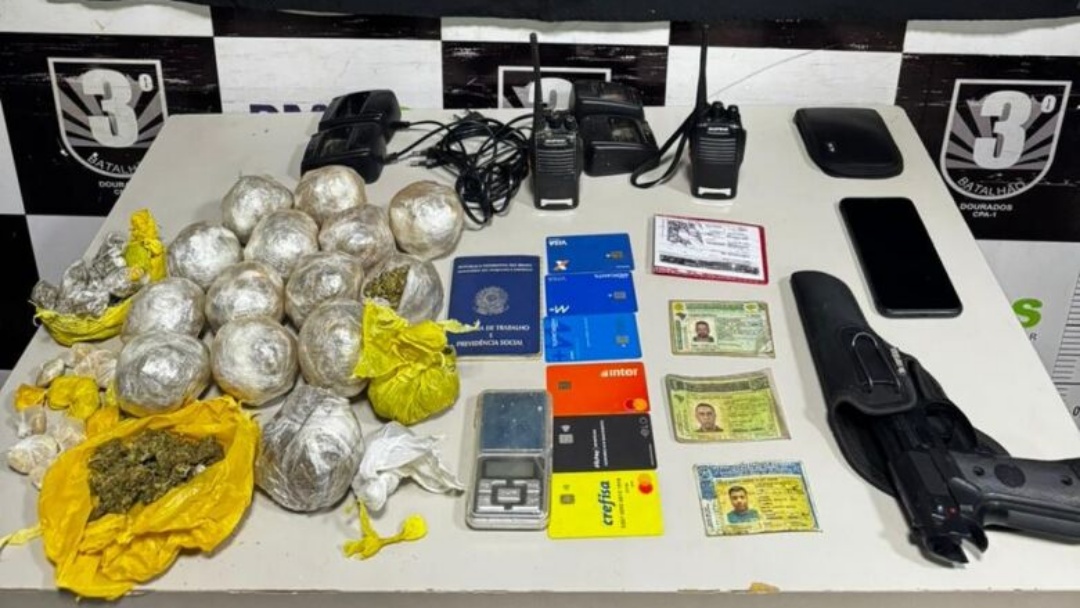 Pol&iacute;cia fecha 'boca de fumo' e prende foragido do Semiaberto