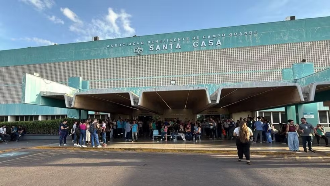 Beb&ecirc; de um ano morre ao ser atropelada por homem que empinava moto 