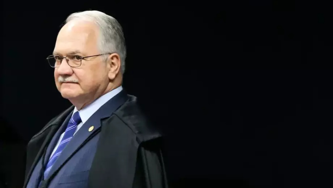 Fachin marca para 14 de maio julgamento no STF sobre uso de dados do Coaf   