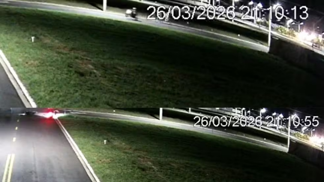 Imagens mostram momento em que adolescente perde controle de moto e mata beb&ecirc; atropelada 