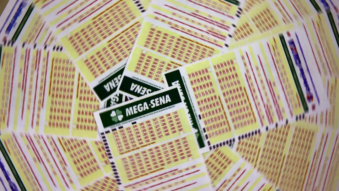 Mega sorteia nesta terça-feira prêmio acumulado em R$ 15 mi
