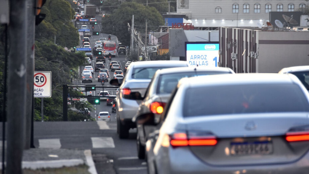 Calendário de licenciamento veicular 2026 é alterado; veja novas datas