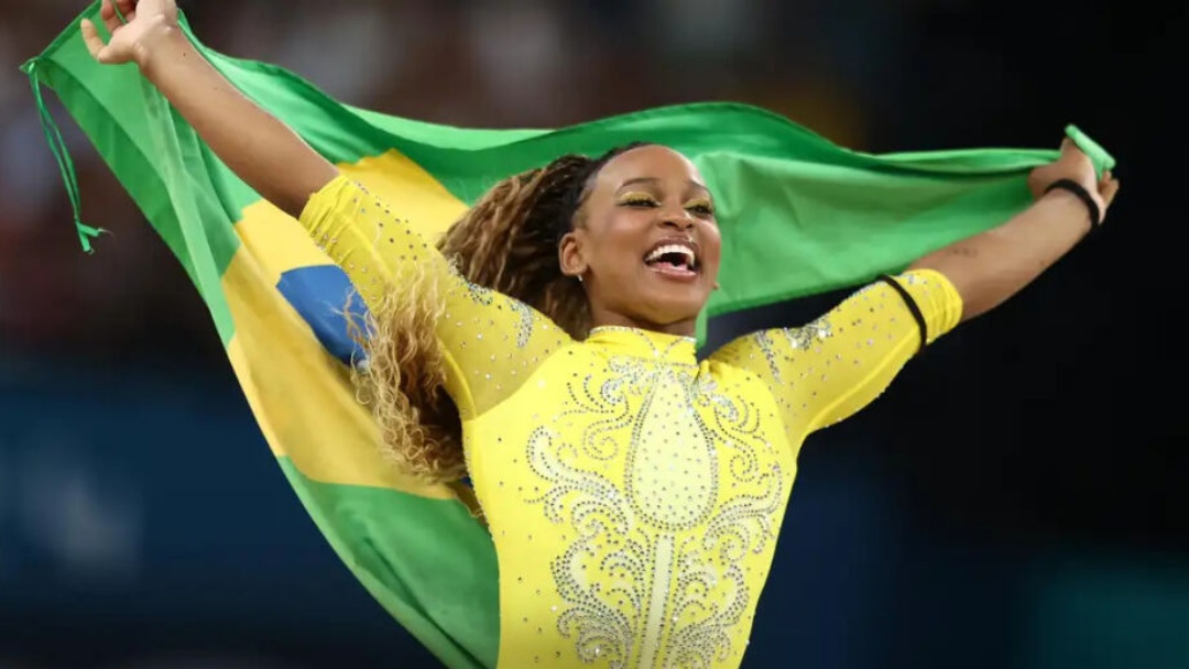 Rebeca Andrade anuncia retorno &agrave;s competi&ccedil;&otilde;es neste ano ap&oacute;s pausa em 2025   