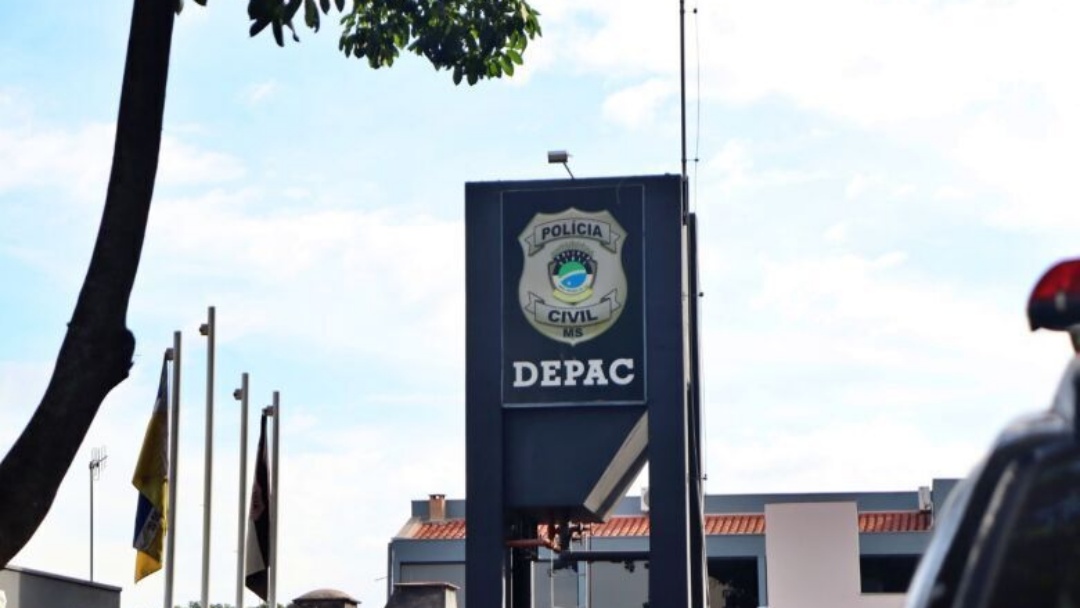 Jovem &eacute; preso ap&oacute;s invadir casa da madrasta e levar carro em Dourados
