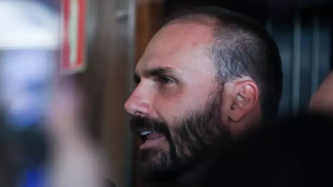 Eduardo Bolsonaro n&atilde;o comparece a interrogat&oacute;rio no Supremo