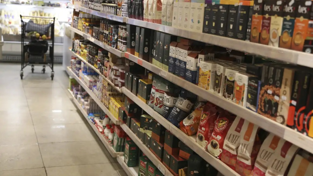 Vendas do varejo avan&ccedil;am 0,6% e atingem novo recorde em fev