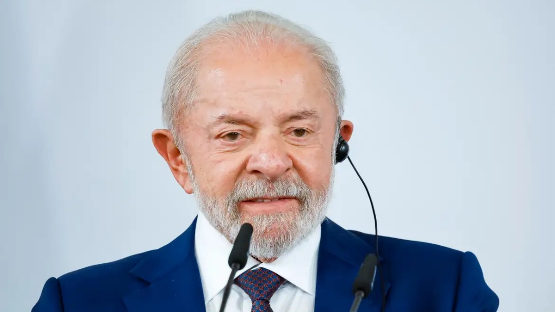 Lula chega &agrave; Alemanha para assinar parcerias comerciais e de inova&ccedil;&atilde;o