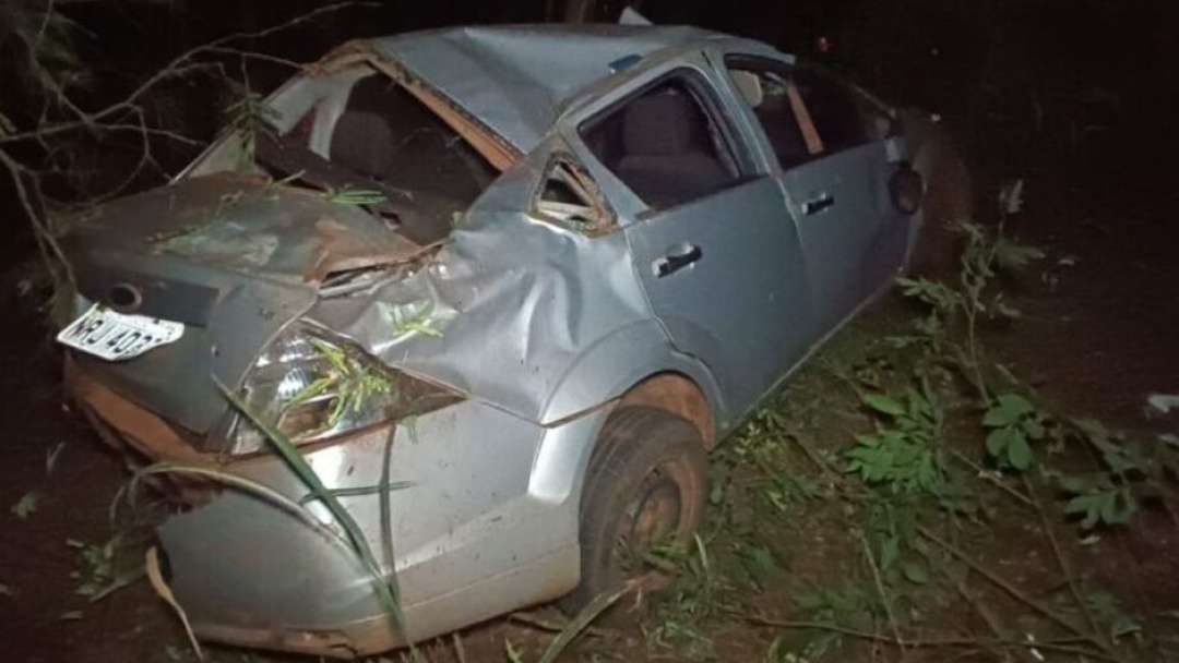 Idoso morre ap&oacute;s capotamento de carro na MS-276  