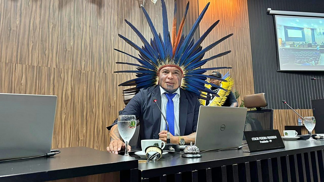 Ap&oacute;s quase 2 horas de reuni&atilde;o, Gringo dever&aacute; ser reeleito presidente com Juscinei na 1&ordf; Secretaria