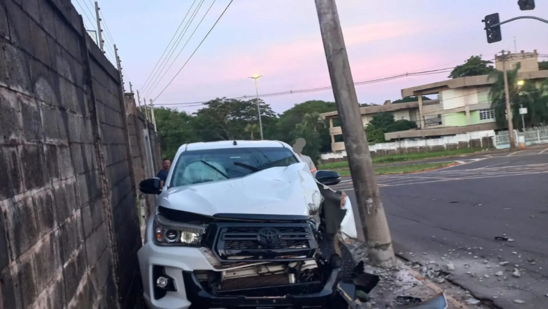 Acidentes com postes sobem 183% em MS