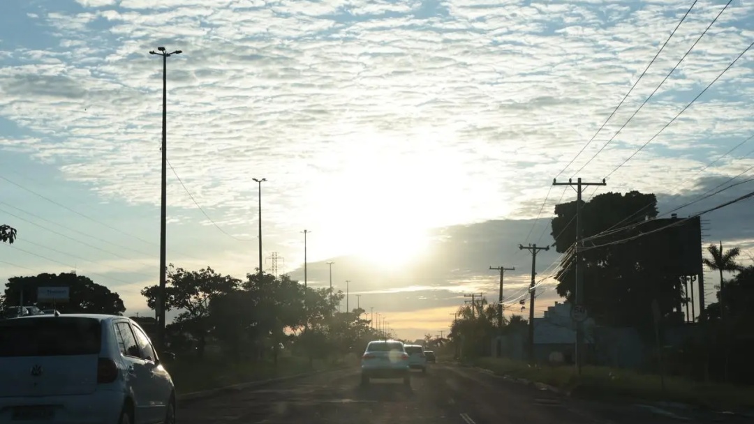 Sexta-feira ser&aacute; de altas temperaturas e baixa umidade em Mato Grosso do Sul e Regi&atilde;o 