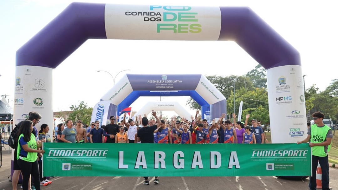 4&ordf; Corrida dos Poderes: Mais de mil pessoas encaram o calor e participaram do primeiro trein&atilde;o