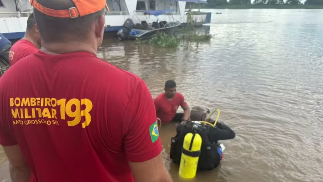 Homem dado como morto &eacute; encontrado vivo boiando em rio 