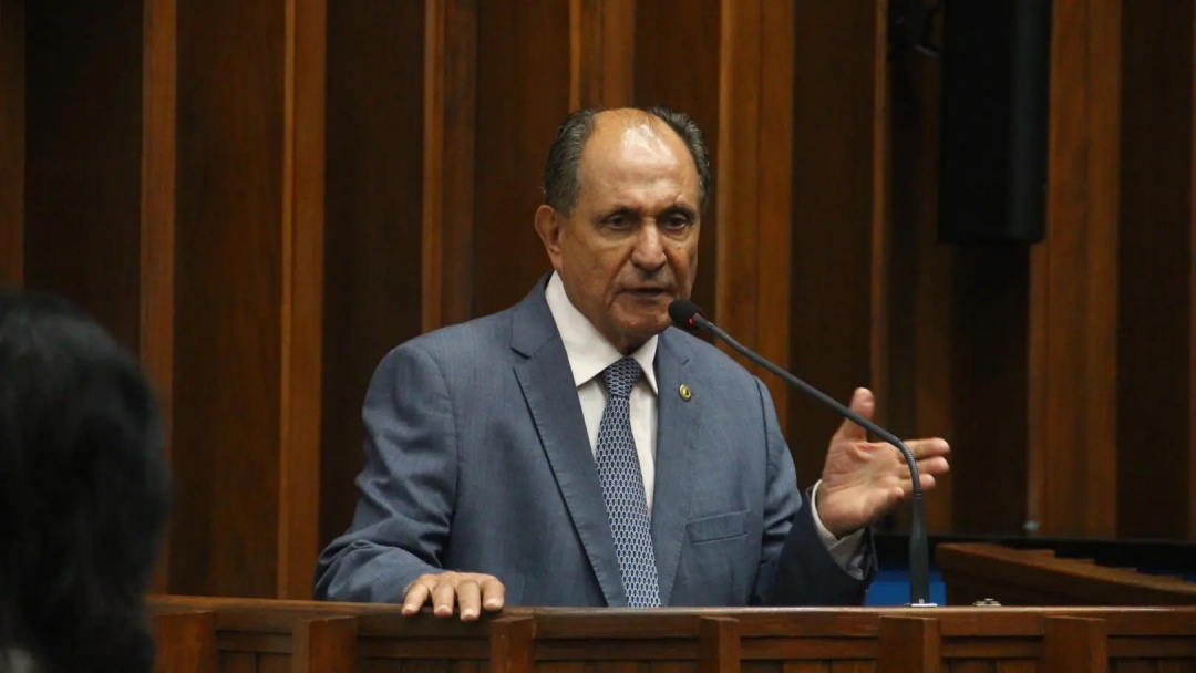 Ap&oacute;s bate-boca com Zeca, Teixeira diz ter &lsquo;nojo&rsquo; de Alckmin