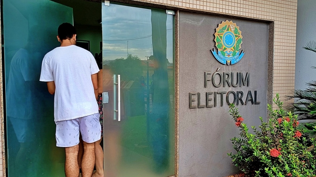 Plant&atilde;o no fim de semana amplia prazo para regulariza&ccedil;&atilde;o eleitoral em Sidrol&acirc;ndia