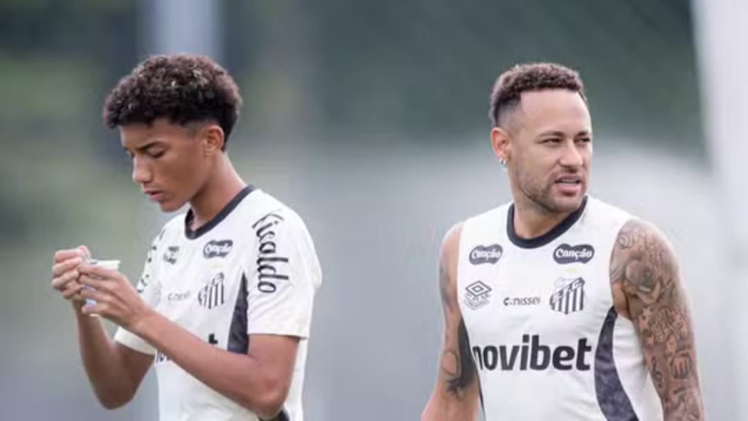 Com Neymar e Robinho Jr, Santos relaciona 24 jogadores para partida contra Recoleta; veja lista