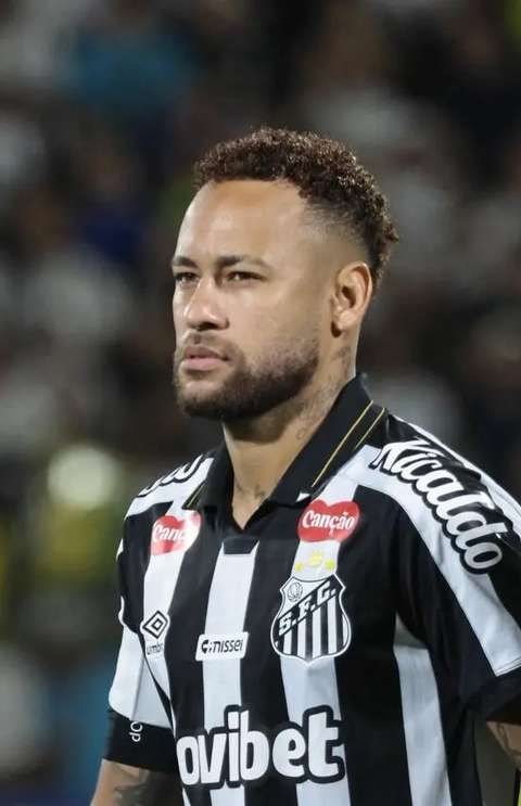 Neymar vai embora da fronteira de Mato Grosso do Sul antes da delega&ccedil;&atilde;o do Santos