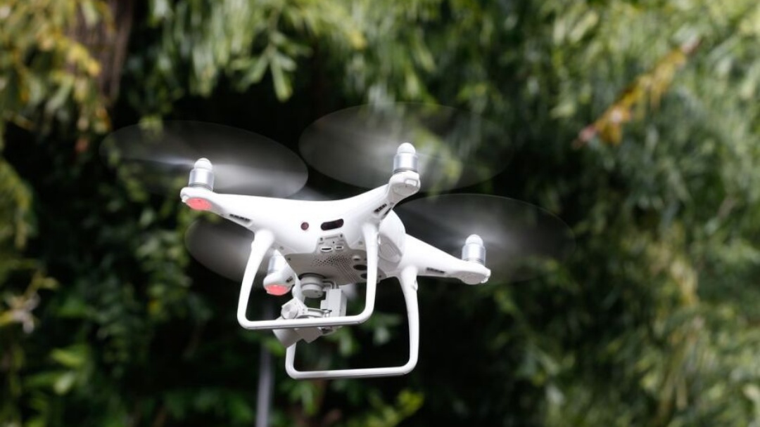 Reino Unido imp&otilde;e san&ccedil;&otilde;es contra o desenvolvimento de drones e tr&aacute;fico de pessoas na Ucr&acirc;nia   