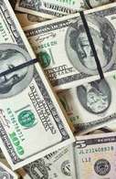 D&oacute;lar fecha praticamente est&aacute;vel, a R$ 4,89, em dia de cautela com Oriente M&eacute;dio