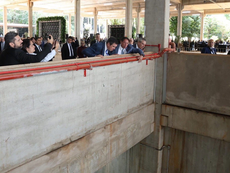 ALEMS inaugura estacionamento vertical sustentável e lança livro sobre os 45 anos do Parlamento sul-mato-grossense