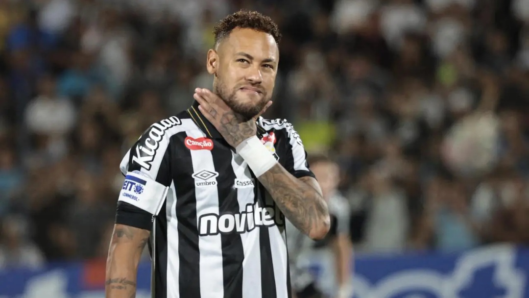 CBF confirma lesão e Neymar deve perder amistosos e estreia na Copa
