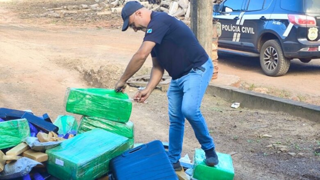 Mais de 1,4 tonelada de drogas é incinerada em Coronel Sapucaia