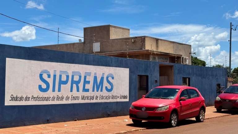 Sindicato cobra extens&atilde;o aos professores do reajuste de 3,77% concedido ao funcionalismo