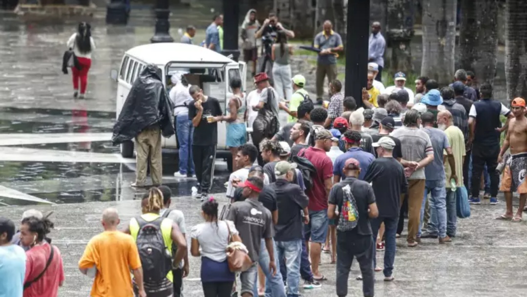Popula&ccedil;&atilde;o em situa&ccedil;&atilde;o de rua passa de 388 mil em maio; SP lidera