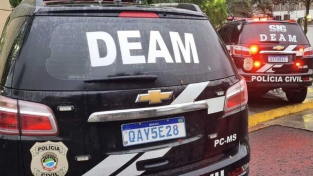 Homem &eacute; preso ap&oacute;s perseguir, dopar e agredir ex-companheira 