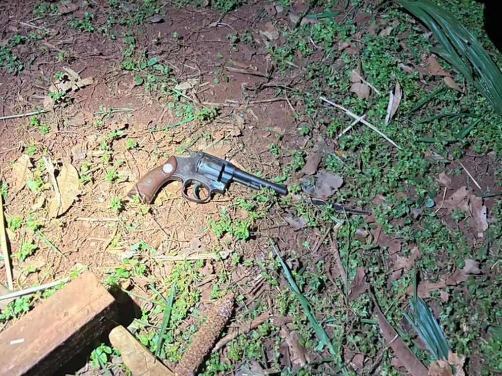 Denúncia de violência doméstica termina com foragido morto em confronto com a PM