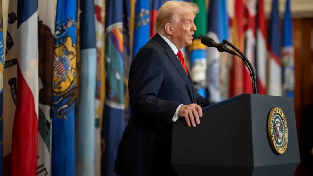 Trump acusa Brasil de usar trabalho for&ccedil;ado e anuncia novo tarifa&ccedil;o de 12,5%