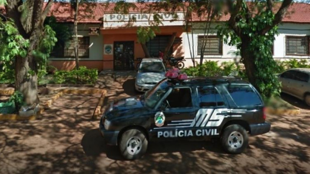 Tiros atingem veículo durante ataque em bairro de Rio Brilhante