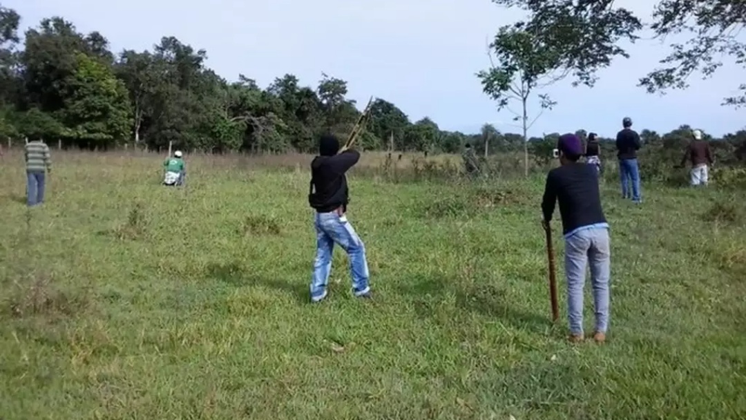 Com demarcação parada há mais de uma década, terenas ocupam Fazenda São Sebastião em Sidrolândia