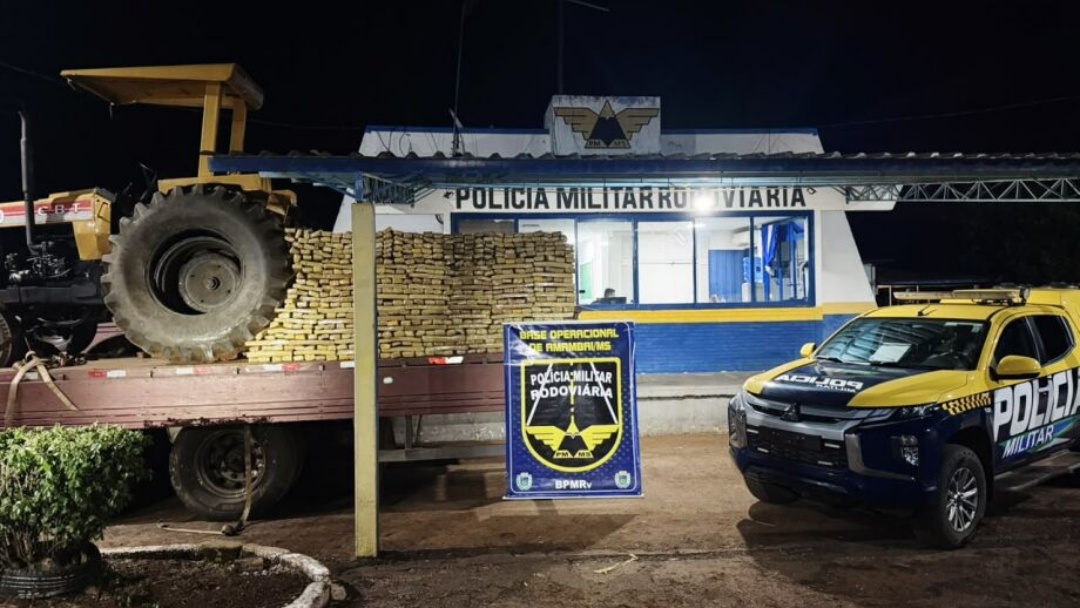 Polícia Militar Rodoviária apreende 890 kg de droga escondida em pneu de trator