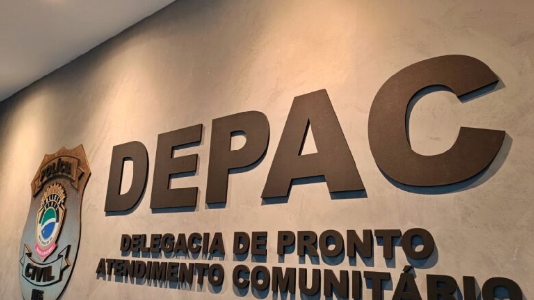 Homem &eacute; preso ap&oacute;s tentar furtar padaria
