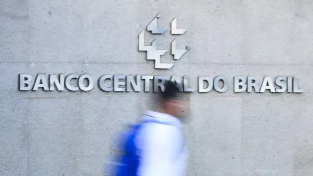 Mercado eleva projeção de inflação e vê Selic em 14% ao ano em 2026