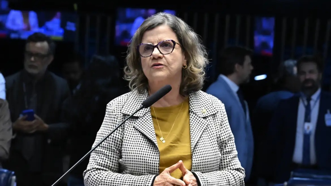 Lula anuncia Teresa Leit&atilde;o como nova lideran&ccedil;a do governo no Senado