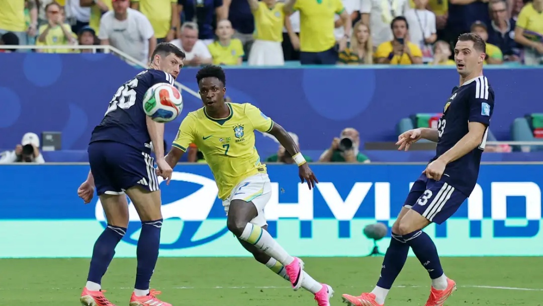 Brasil e Jap&atilde;o se enfrentam hoje no mata-mata; veja jogos da Copa