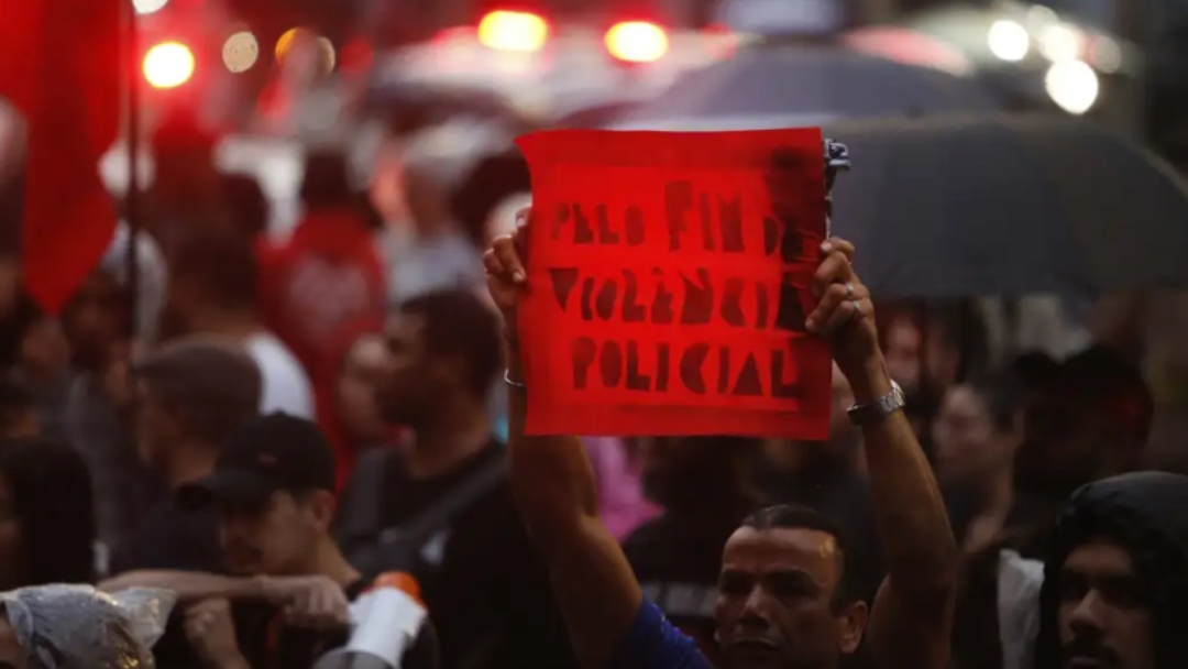 Estado pede desculpa a familiares de vítimas de violência policial