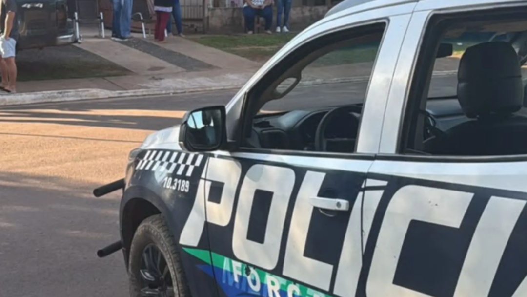 Pol&iacute;cia mant&eacute;m investiga&ccedil;&otilde;es e ouve testemunhas ap&oacute;s assassinato de mulher