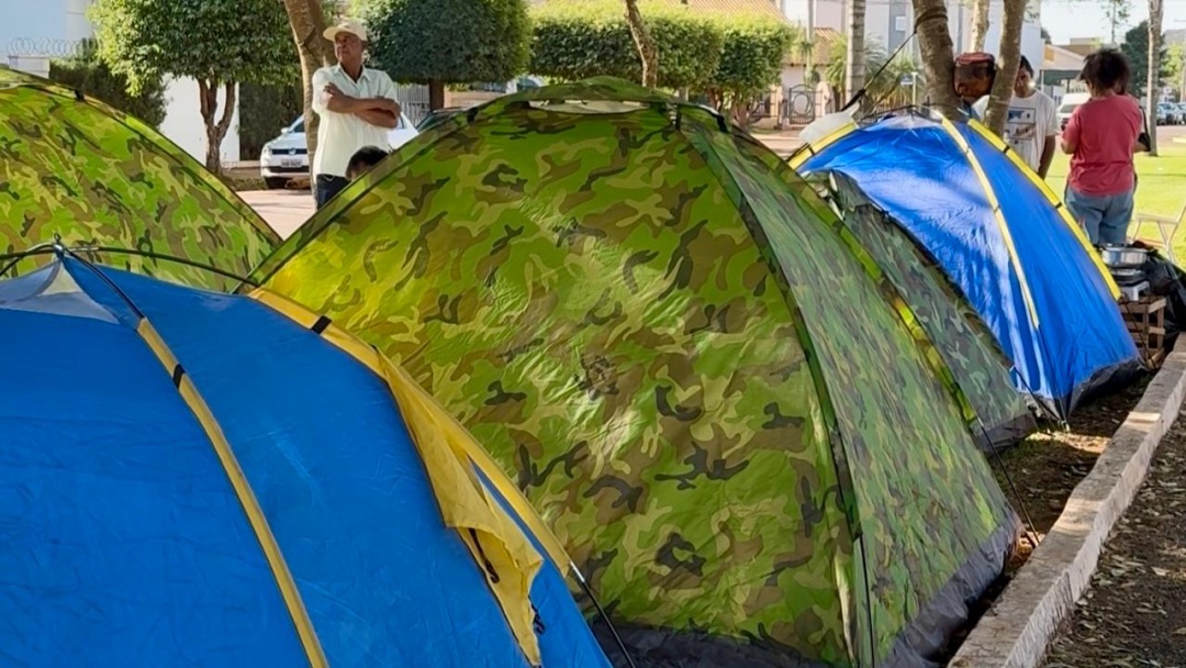Cadastros do Incra transferido para Parque de Exposições após acampamentos no centro